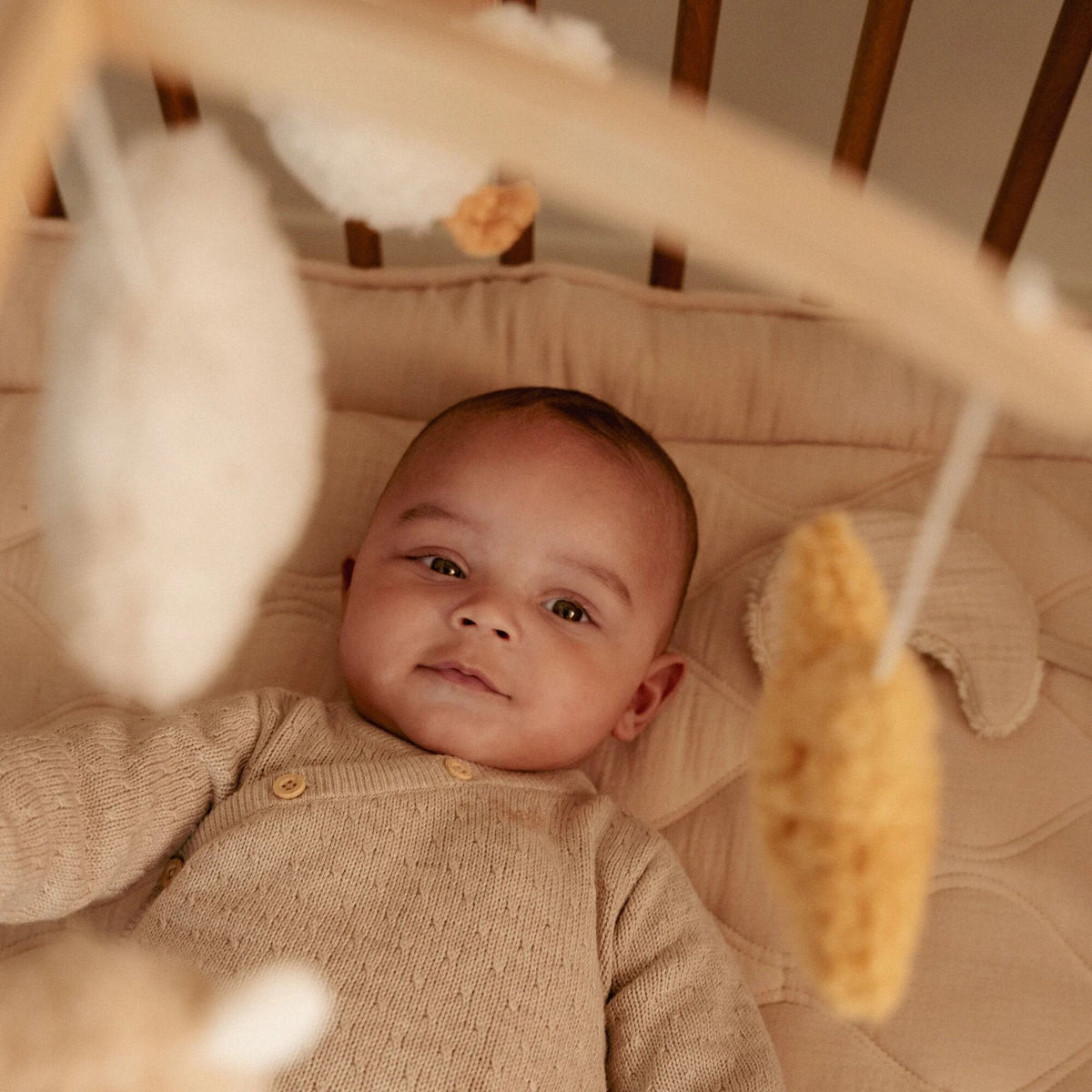 Mobile Musical de Madeira Newborn Naturals - Little Dutch
