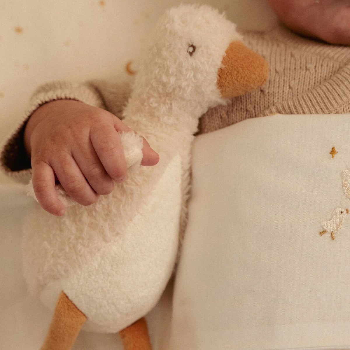 Cuddle Little Goose 17cm - Little Dutch