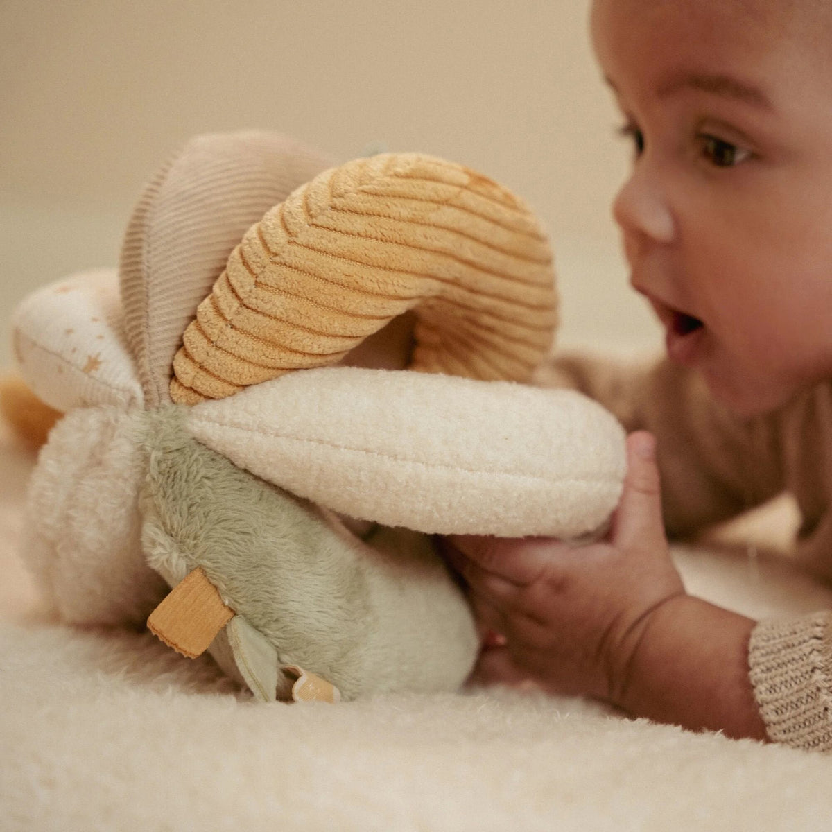 Bola de Atividades Newborn Naturals - Little Dutch