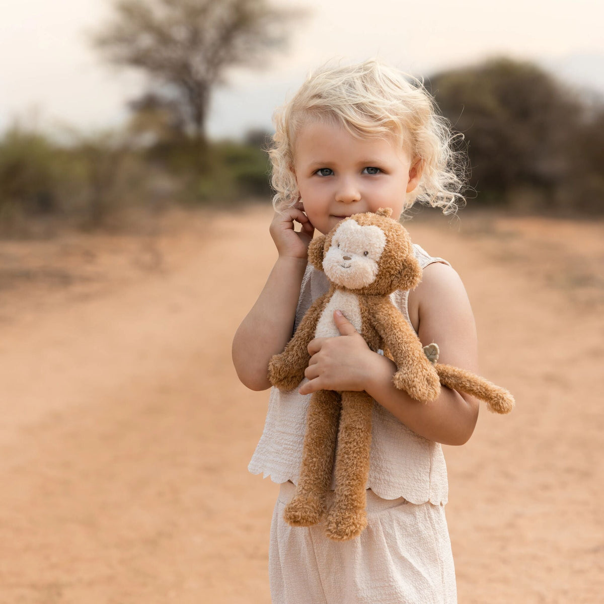 Peluche Macaco Little Dutch - com bebé