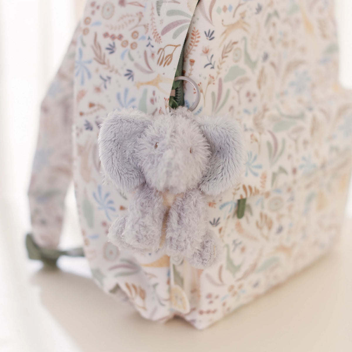 Porta-Chaves Elefante Little Dutch - em uso