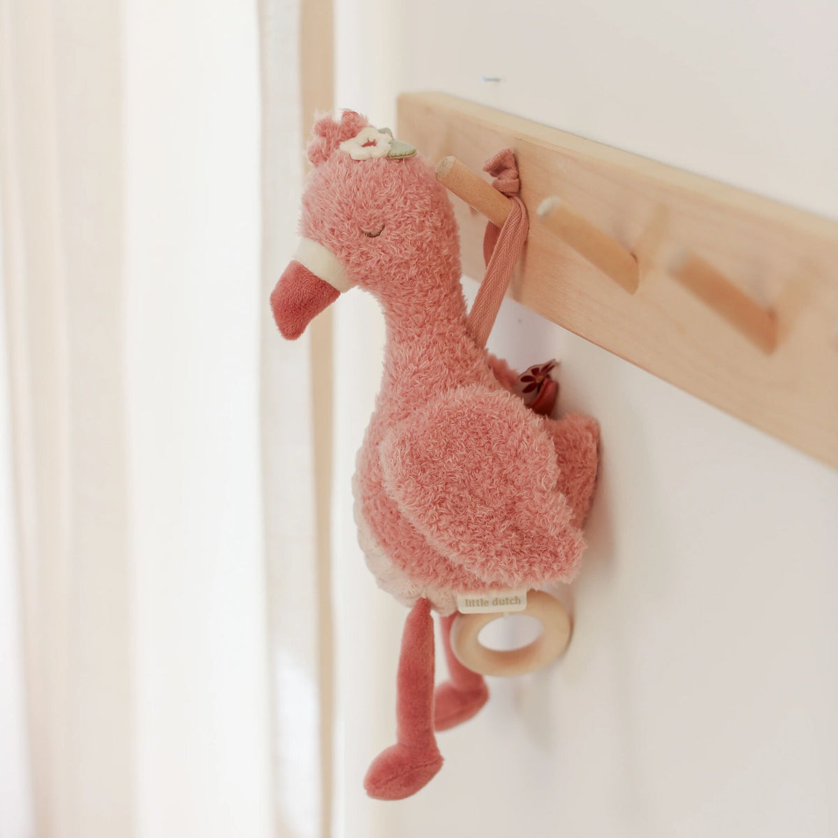 Caixa de Música Flamingo Little Dutch - no quarto