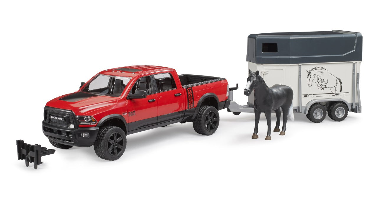 Carrinha RAM com Atrelado e Cavalo
