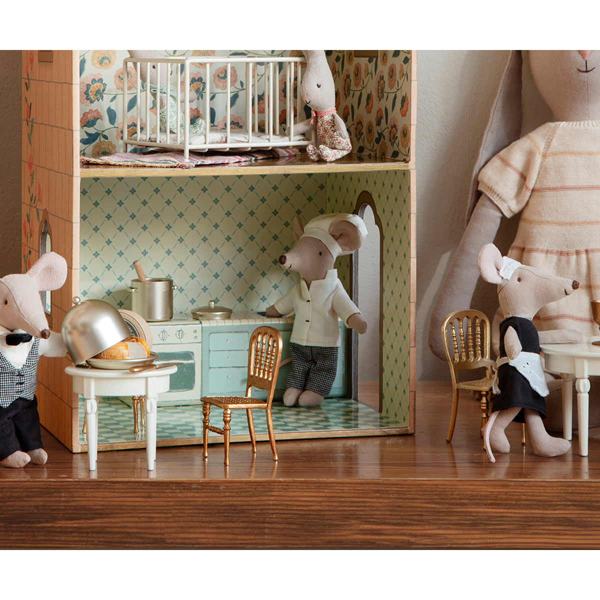 Cadeira Mouse – Gold Maileg - imagem 5
