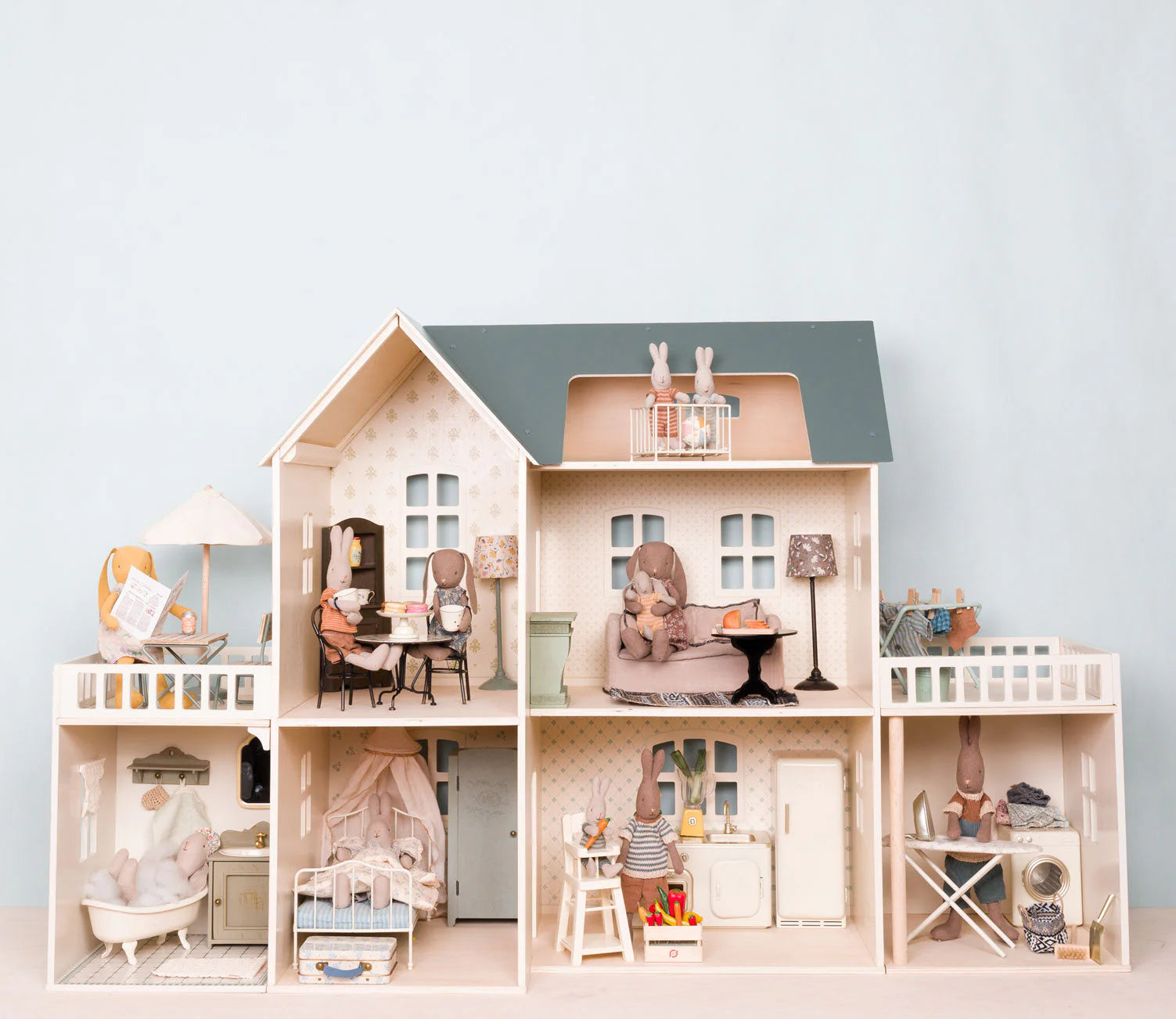 House | Miniature | Dollhouse