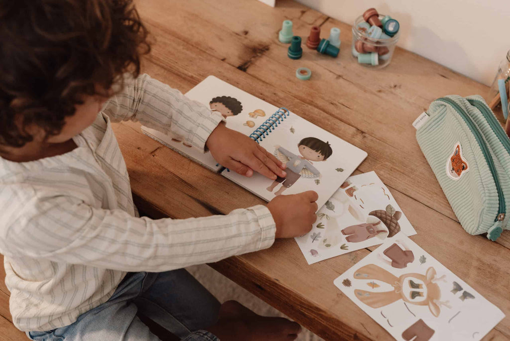 Livro | Dress Me Up | Forest Friends