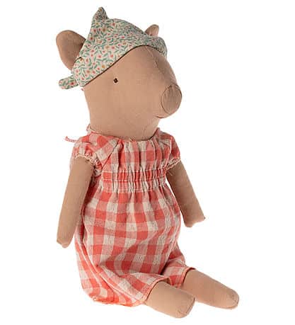 Pig | Girl