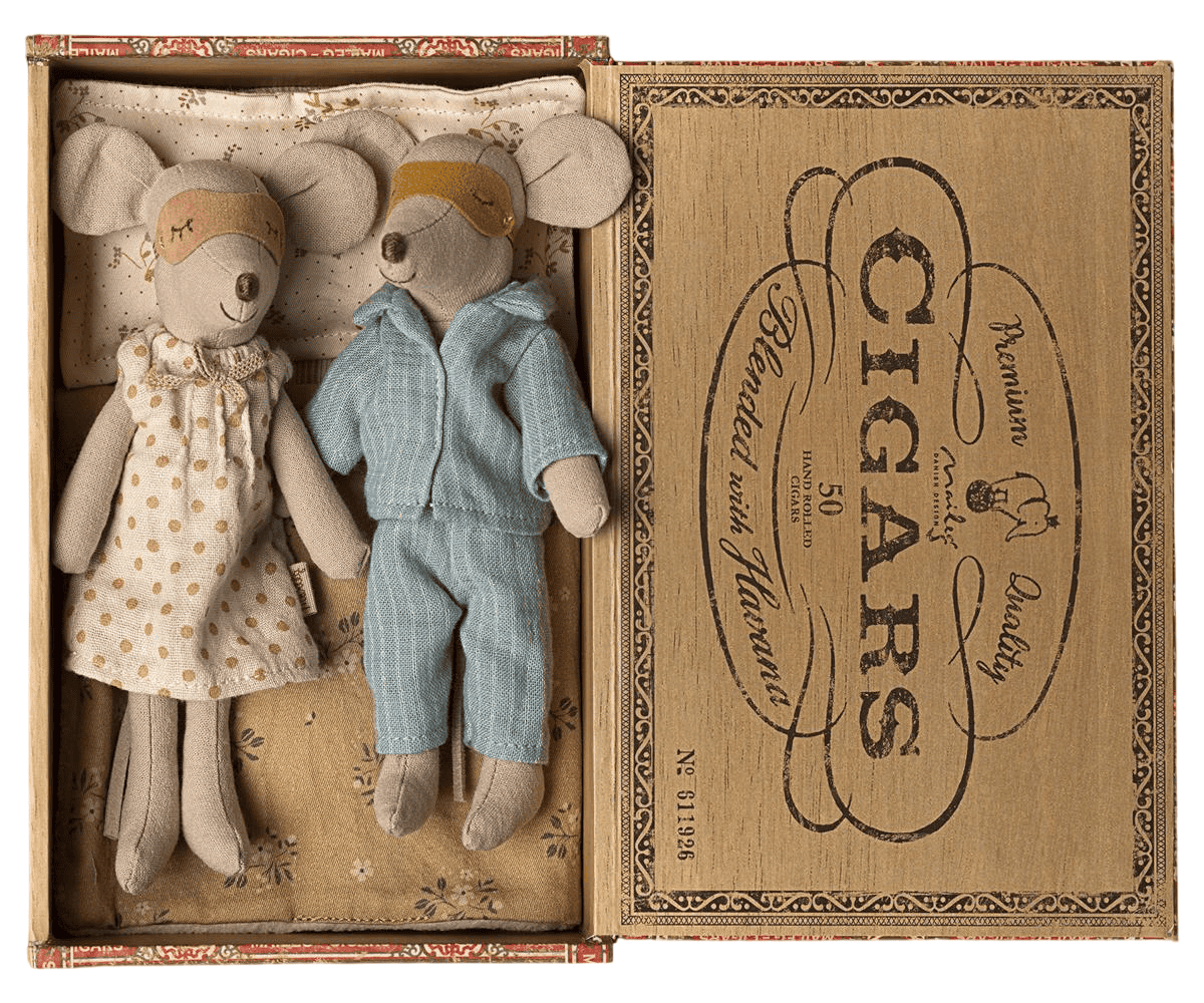 Mum & Dad | Maileg | Mice in Cigarbox