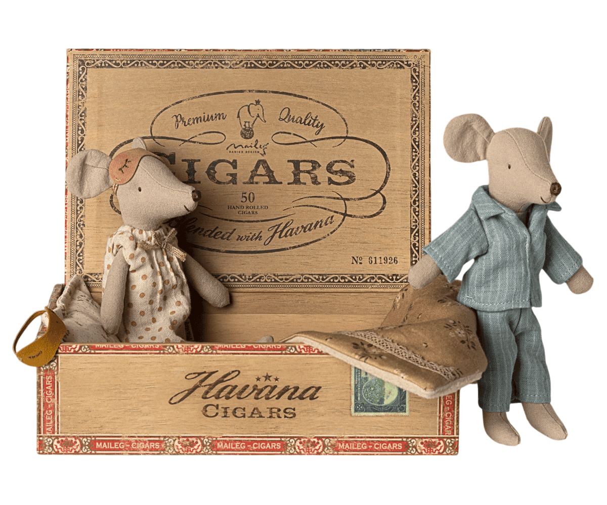 Mum & Dad | Maileg | Mice in Cigarbox