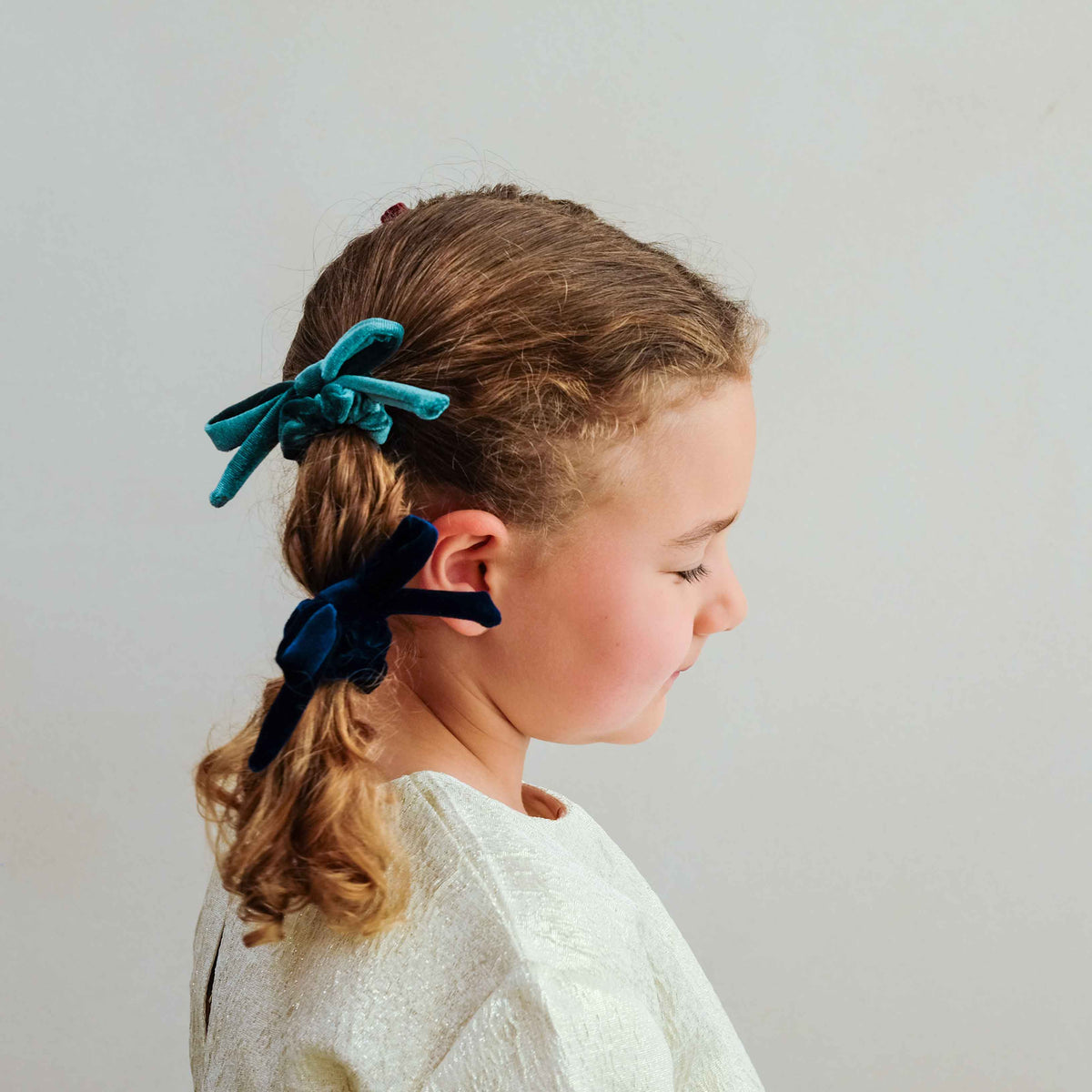 Pack 4 Scrunchies Blackberry Velvet Bow Multi Mimi&Lula - imagem 3
