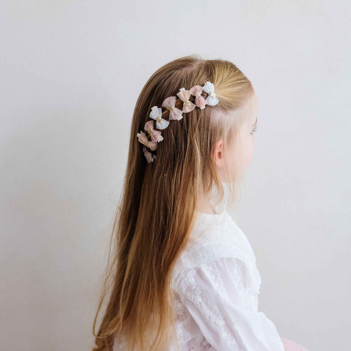 Pack 8 Mini Ganchos Tutu Bow Salon Neutral Mimi&Lula - imagem 3