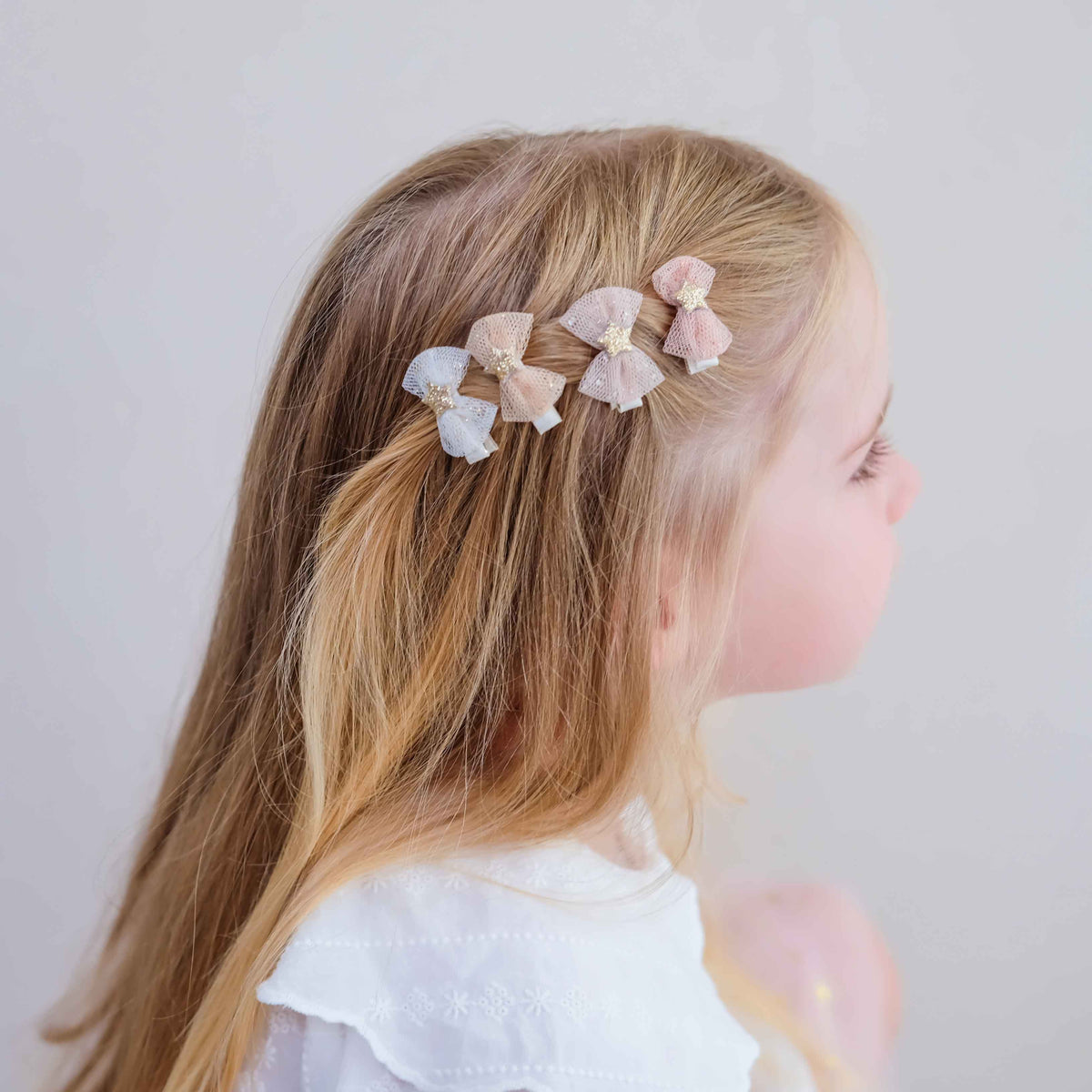 Pack 8 Mini Ganchos Tutu Bow Salon Neutral Mimi&Lula - imagem 2