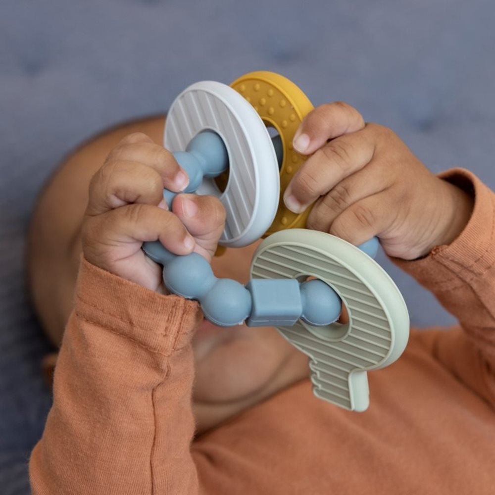Mordedor de Silicone | Chaveiro Azul - Little Dutch