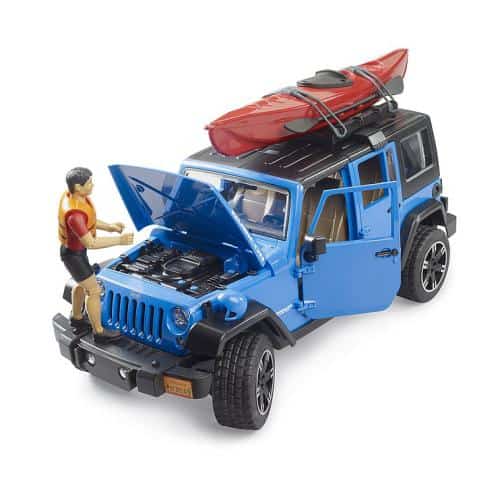 Jeep Wrangler Rubicon Unlimited com Caiaque e Ciclista