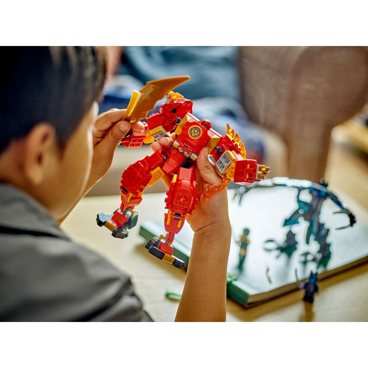 LEGO NINJAGO Robô do Fogo Elemental do Kai 71808 - imagem 6
