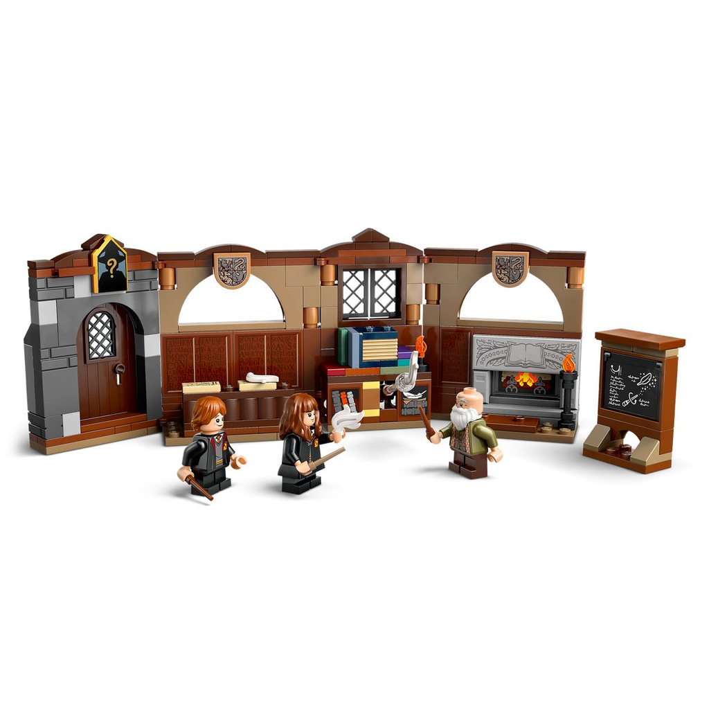 LEGO Harry Potter Hogwarts Aula de Encantamentos 76442 - imagem 3