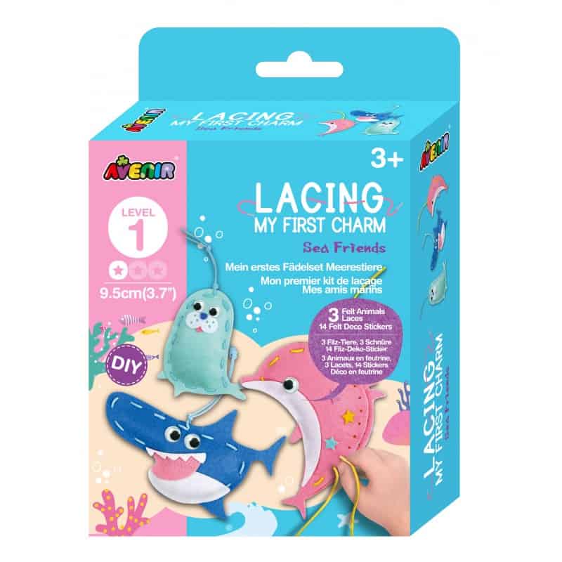 Lacing My First Charm | Sea Friends | Level 1