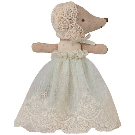 Baby mouse in gown | Maileg | Mint