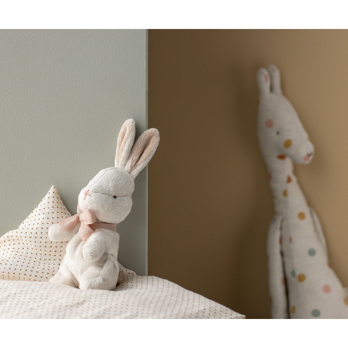 Coelhinho de Peluche My First Bunny Powder Maileg - imagem 6