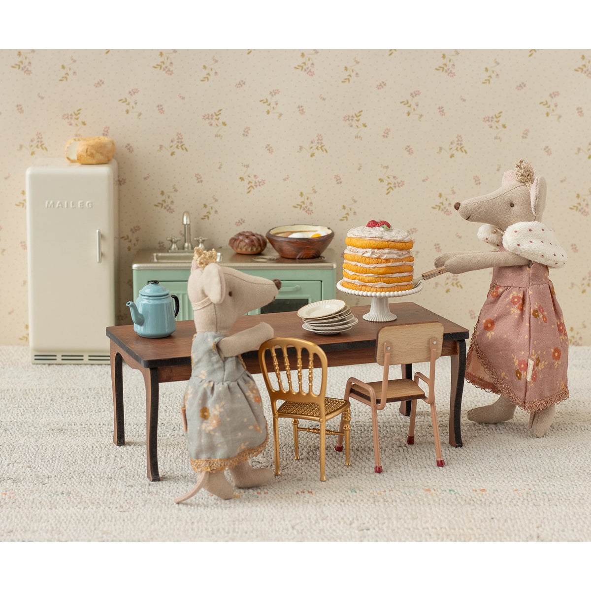 Bolo de Festa e Suporte para Bolo Mouse Off White Maileg - imagem 5