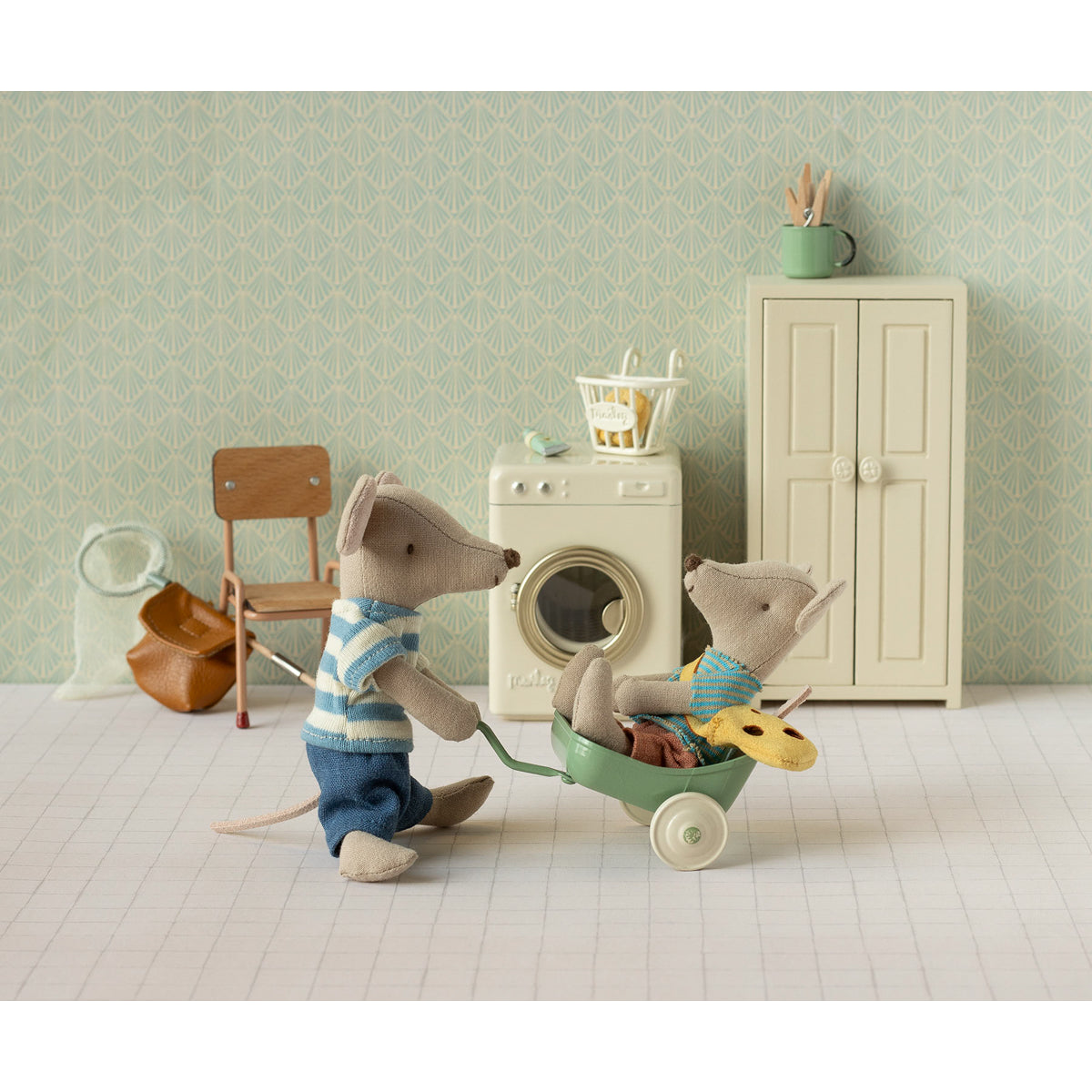 Ratinho Little Brother com Mala Maileg - imagem 5