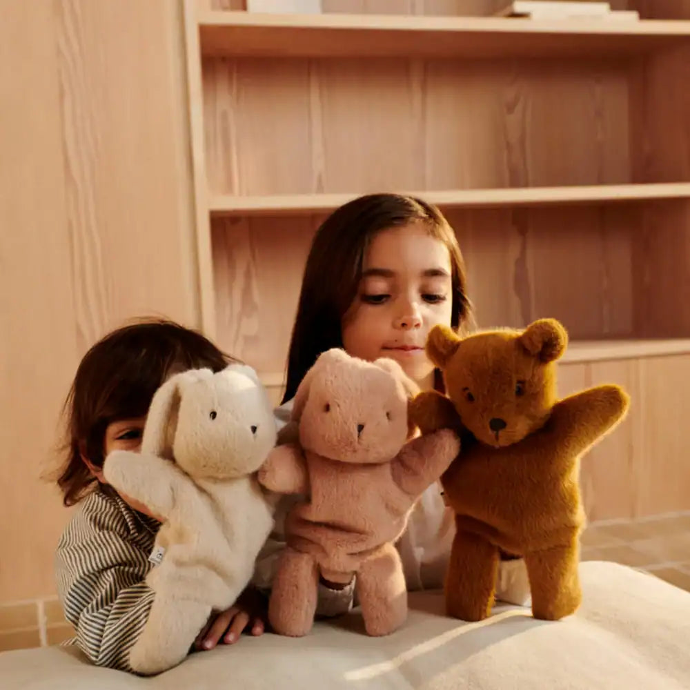 Honor Bear | Hand Puppet | Golden Caramel