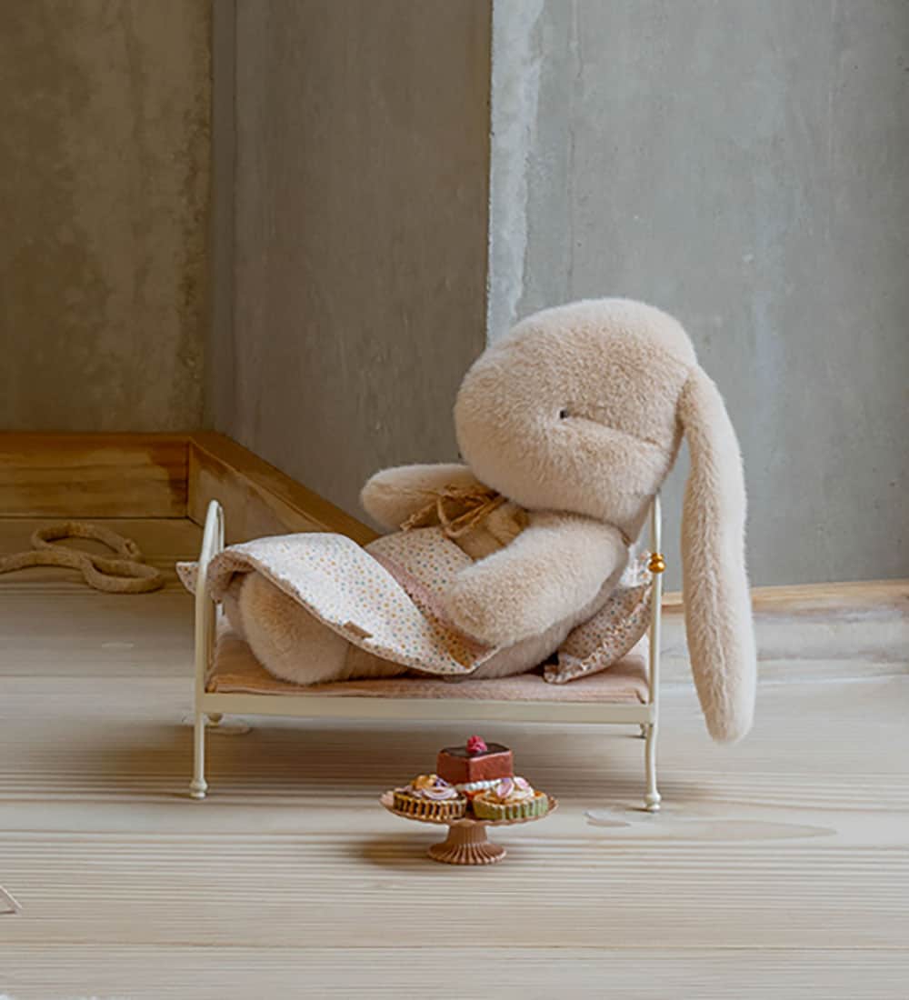 Bunny Push | Maileg | Small | Latte