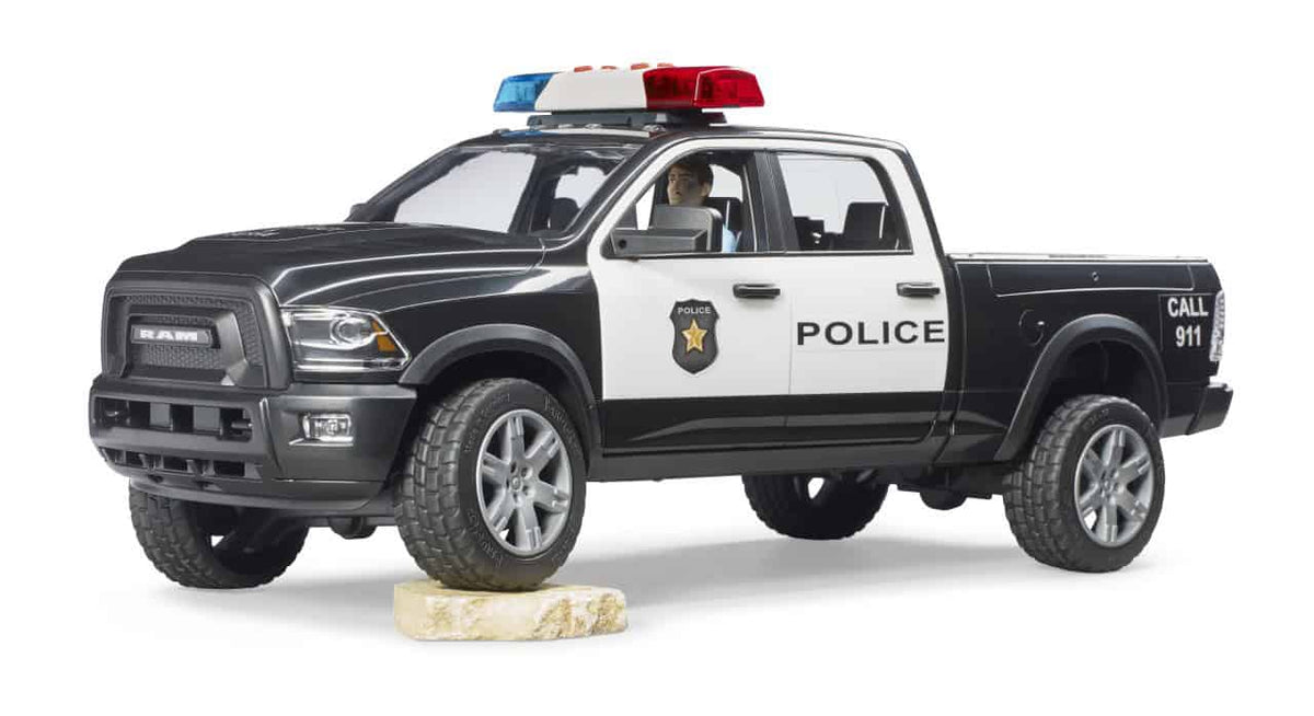 Carrinha Pick Up RAM 2500 com Polícia