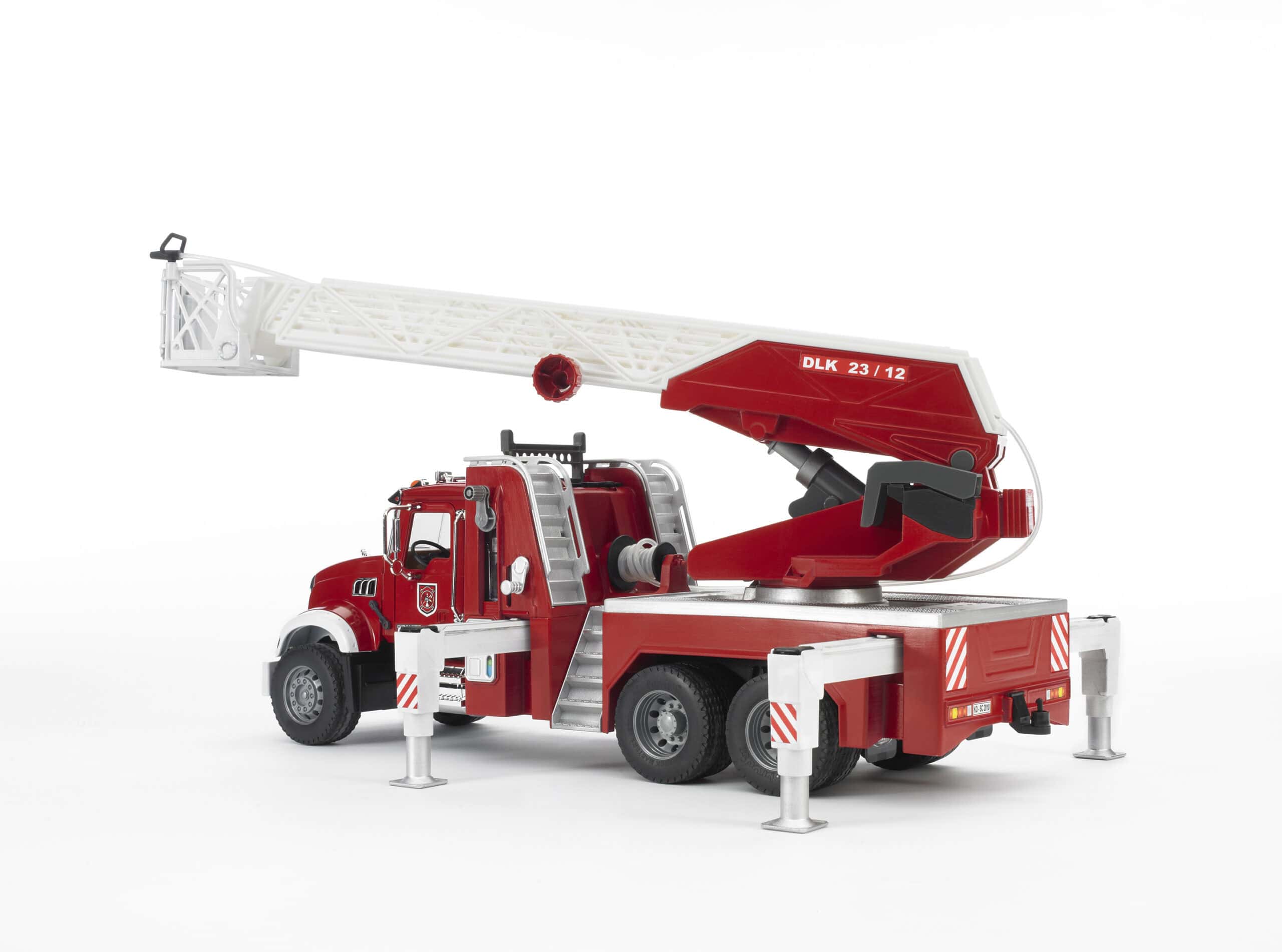 Carro de Bombeiros | MACK  | Granite com escada e bomba de água | L & S Mo