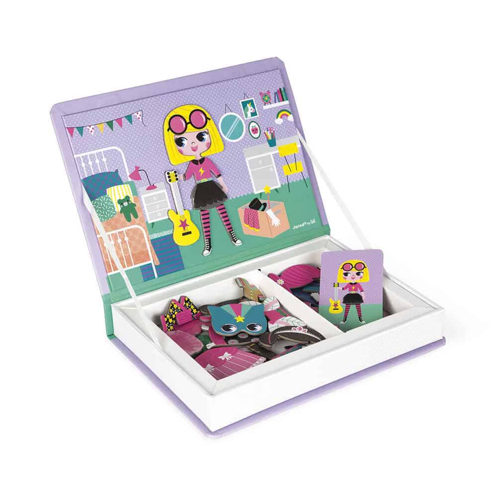 Magnetic Book | Disfarces Rapariga