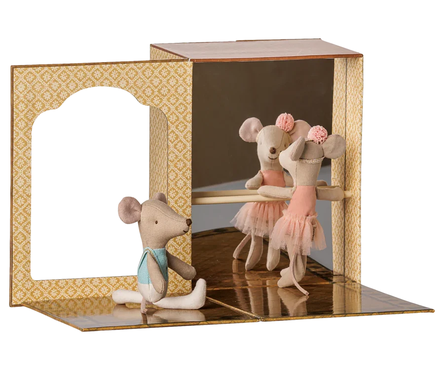 Ballet mice in dance studio | Maileg | Little sister and brother