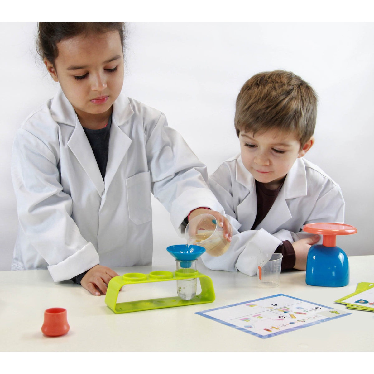 Mini Sciences Química 10 experiências Buki - imagem 5