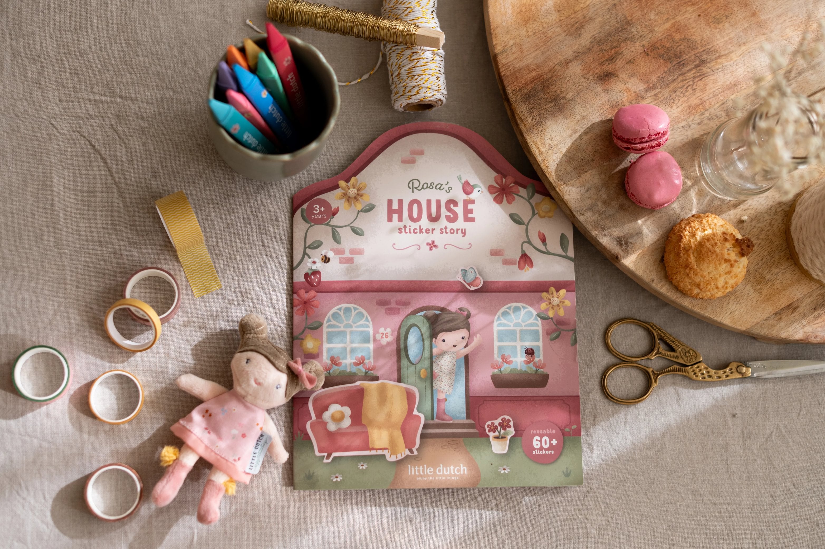 Livro de Autocolantes Reutilizáveis | Rosa & Friends