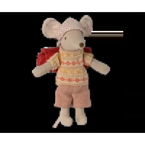 Hiker mouse  |  Big sister