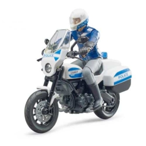 Policia com Mota Ducati